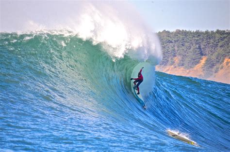 Unlocking Santa Cruz's Surfing Potential with Magic Seaweed